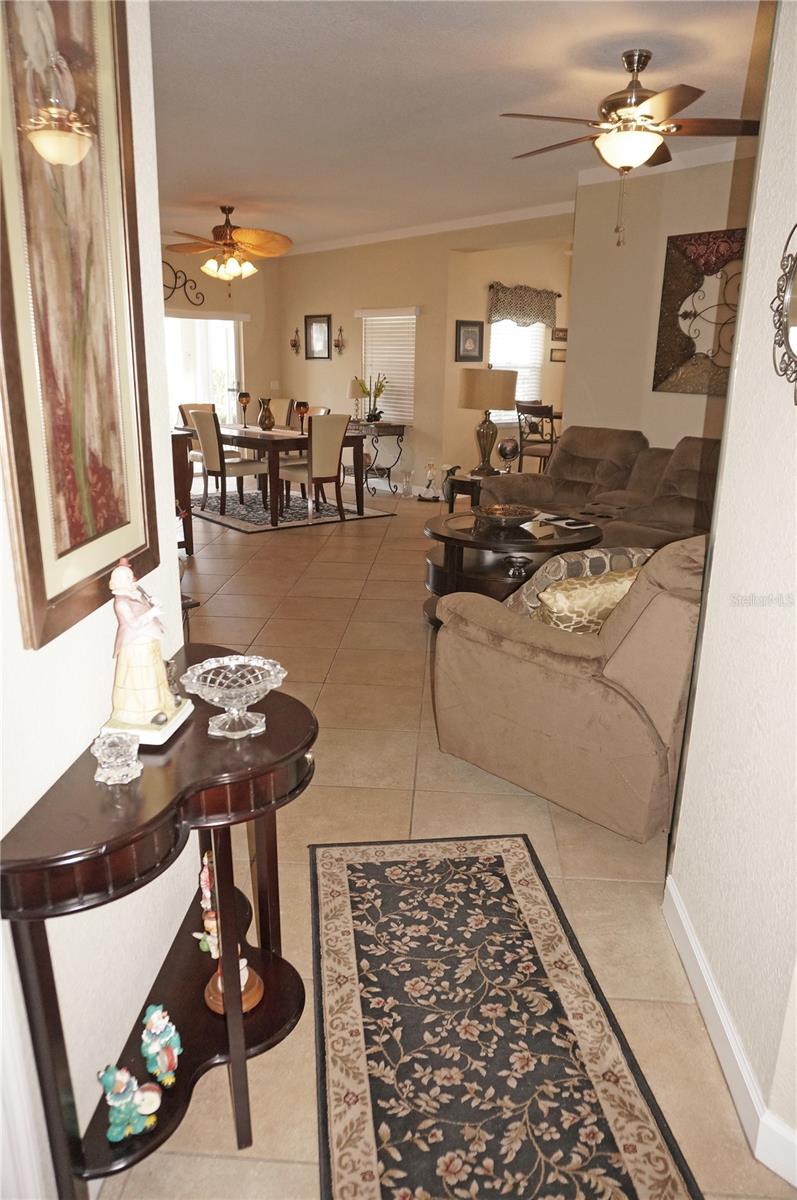 Image 15 of 49 For 5800 Sabal Trace Drive 701