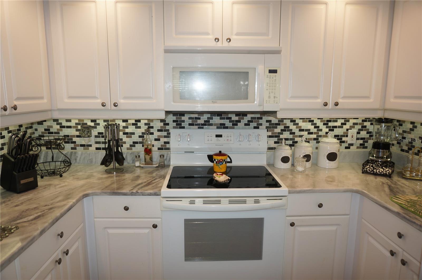 Image 27 of 49 For 5800 Sabal Trace Drive 701