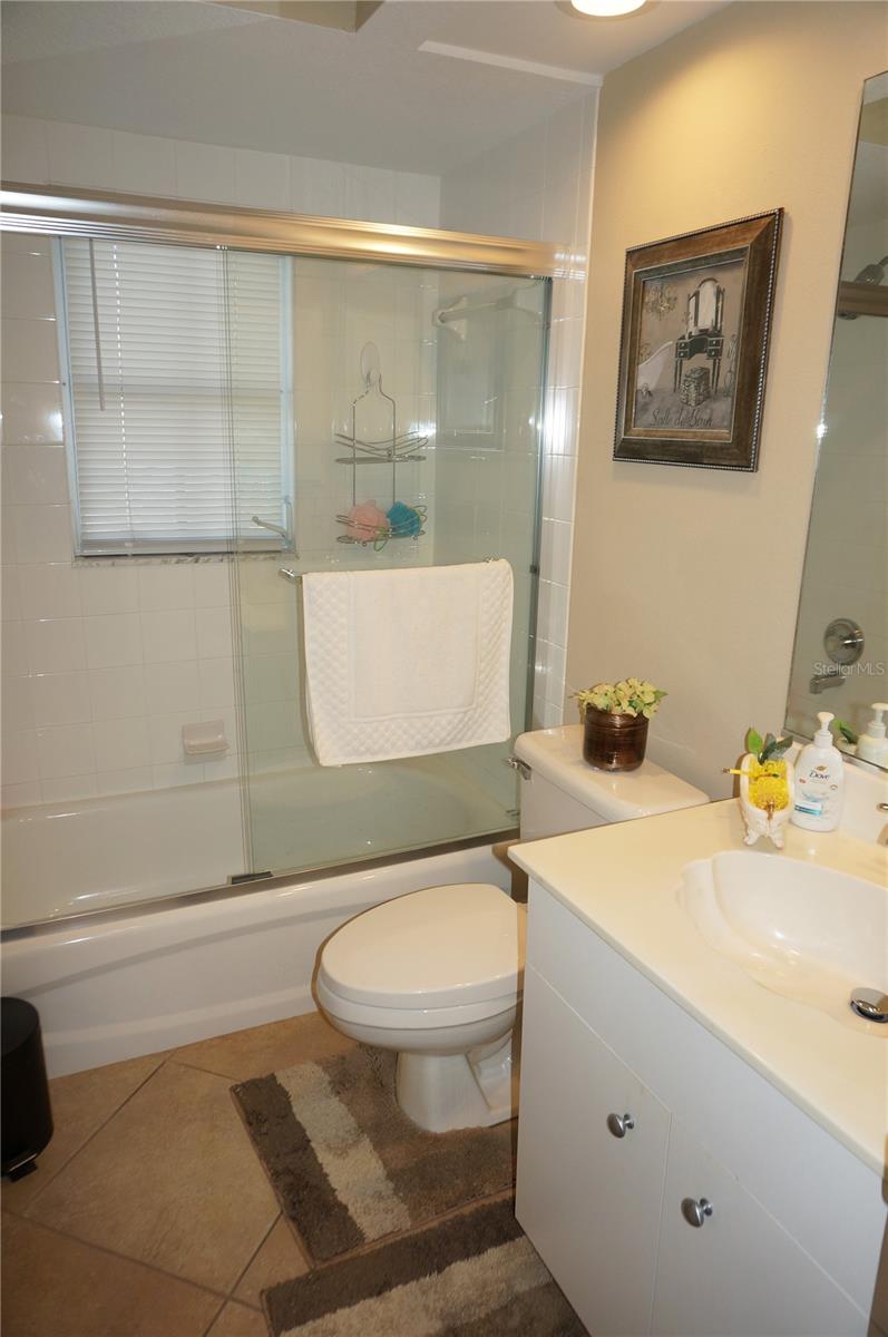 Image 35 of 49 For 5800 Sabal Trace Drive 701