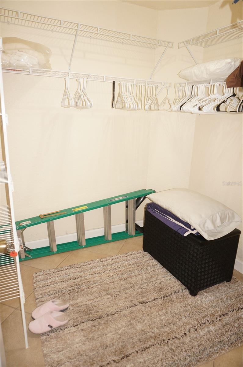 Image 40 of 49 For 5800 Sabal Trace Drive 701