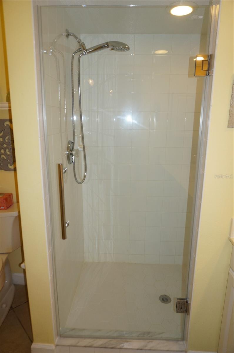 Image 44 of 49 For 5800 Sabal Trace Drive 701