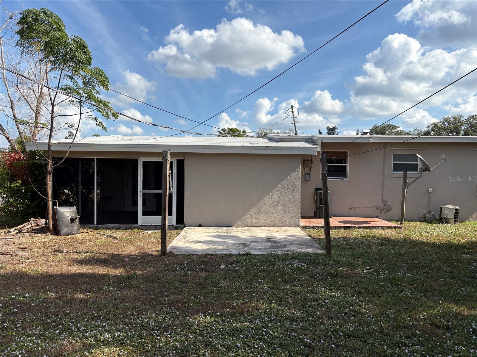 Image 29 of 31 For 6129 Freemont Street