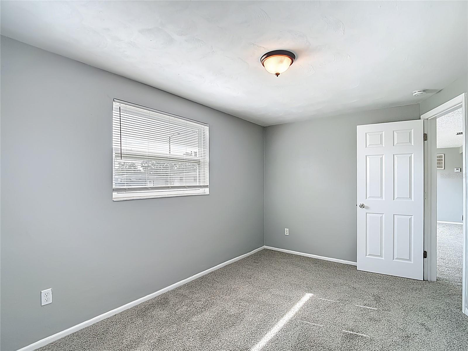 Image 28 of 38 For 4723 Aegean Avenue