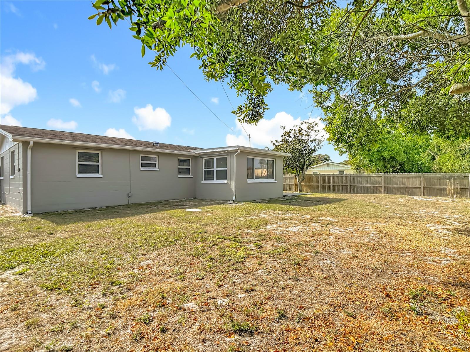 Image 36 of 38 For 4723 Aegean Avenue