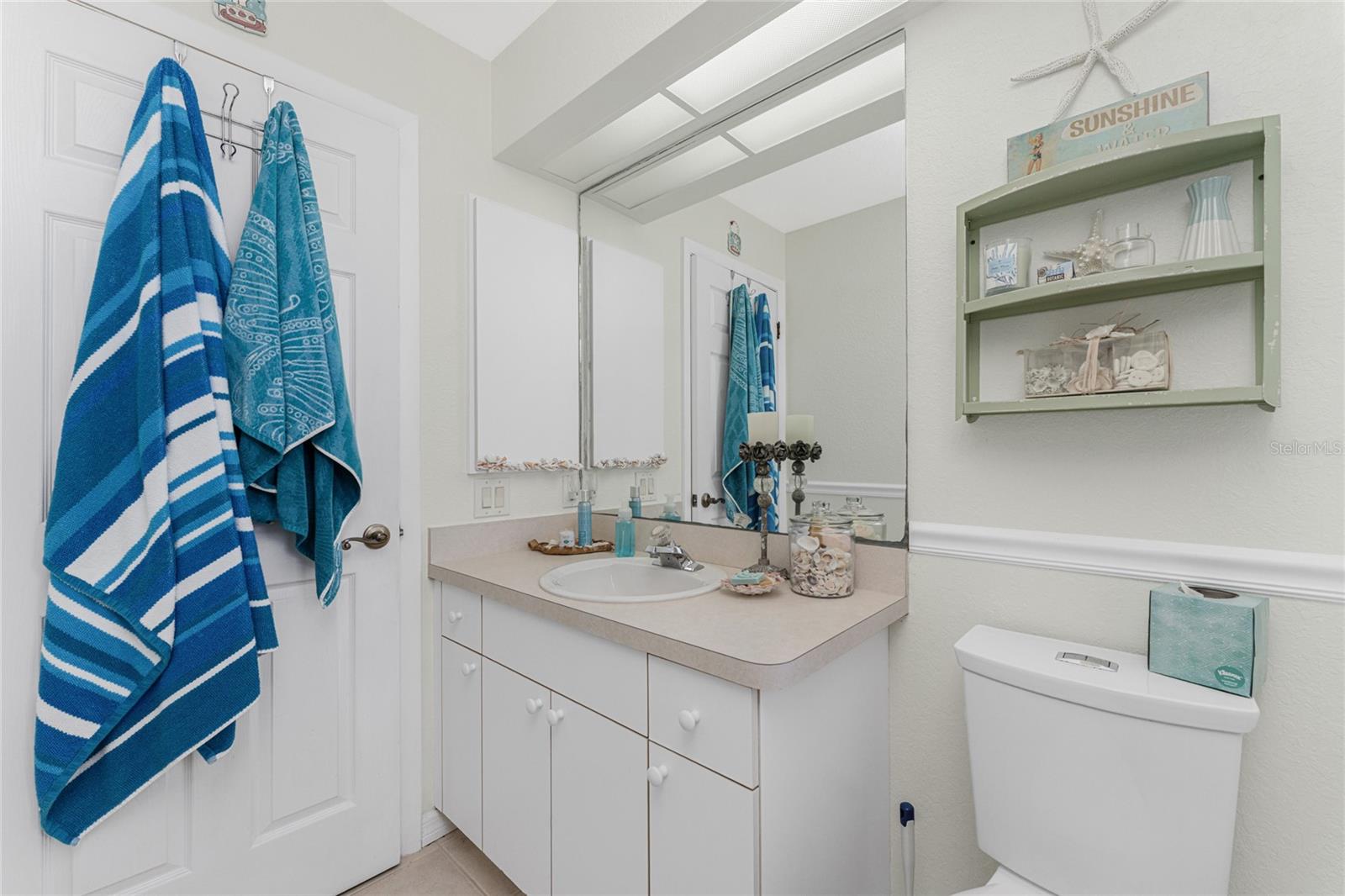 Image 28 of 37 For 16474 Trading Post Road