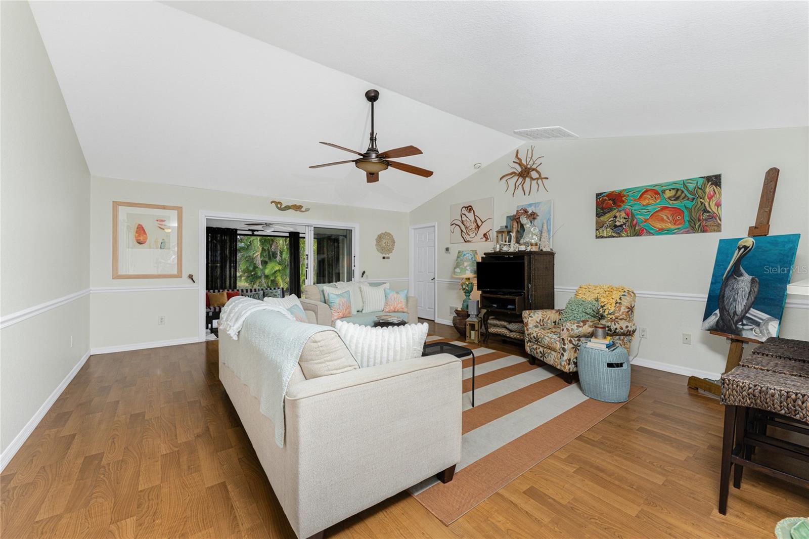 Image 5 of 37 For 16474 Trading Post Road