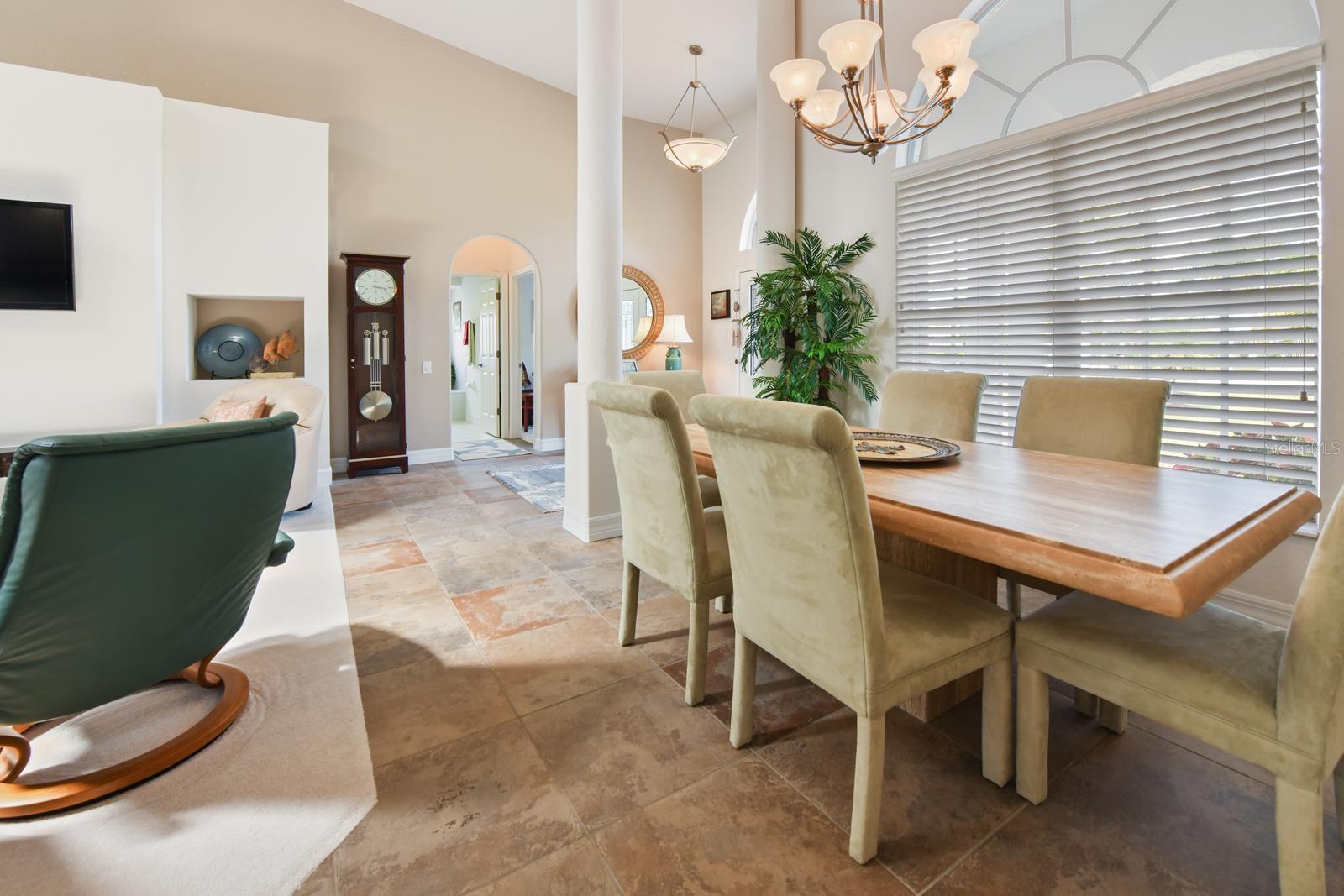 Image 9 of 83 For 3267 Sugarloaf Key Road