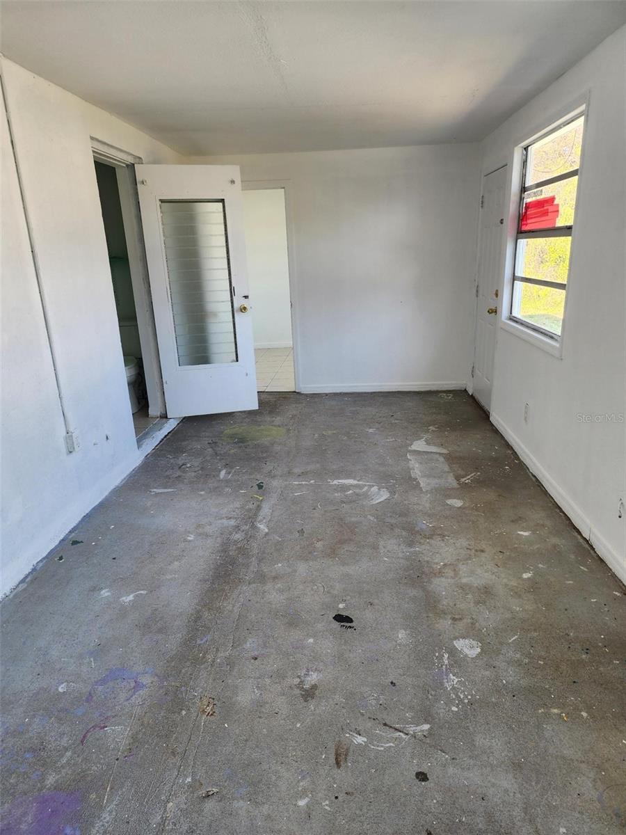 Image 12 of 17 For 8274 Herbison Avenue