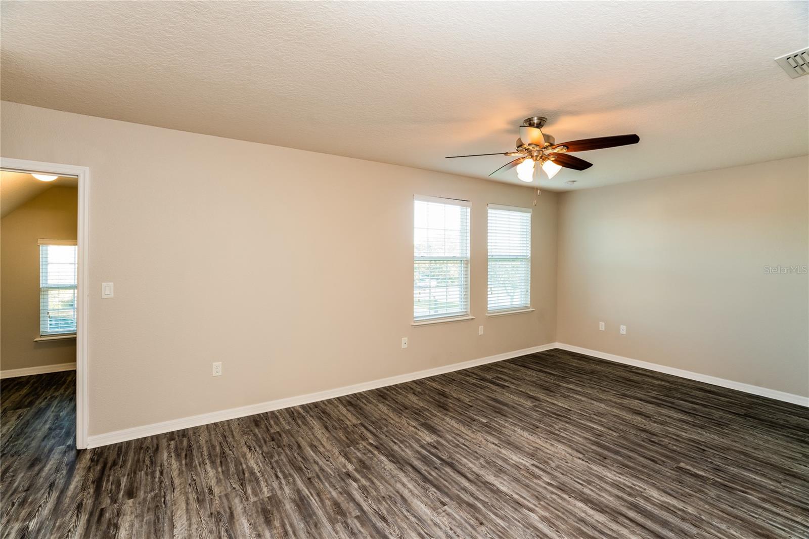 Image 16 of 18 For 13307 Waterford Castle Drive