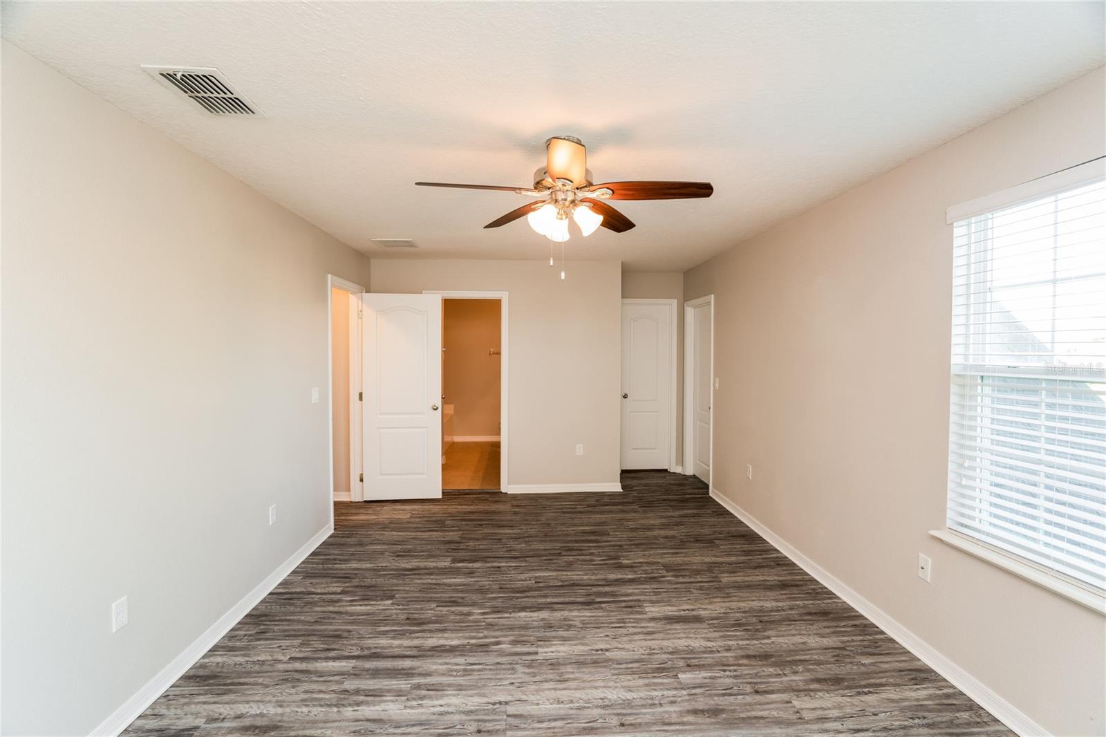 Image 8 of 18 For 13307 Waterford Castle Drive