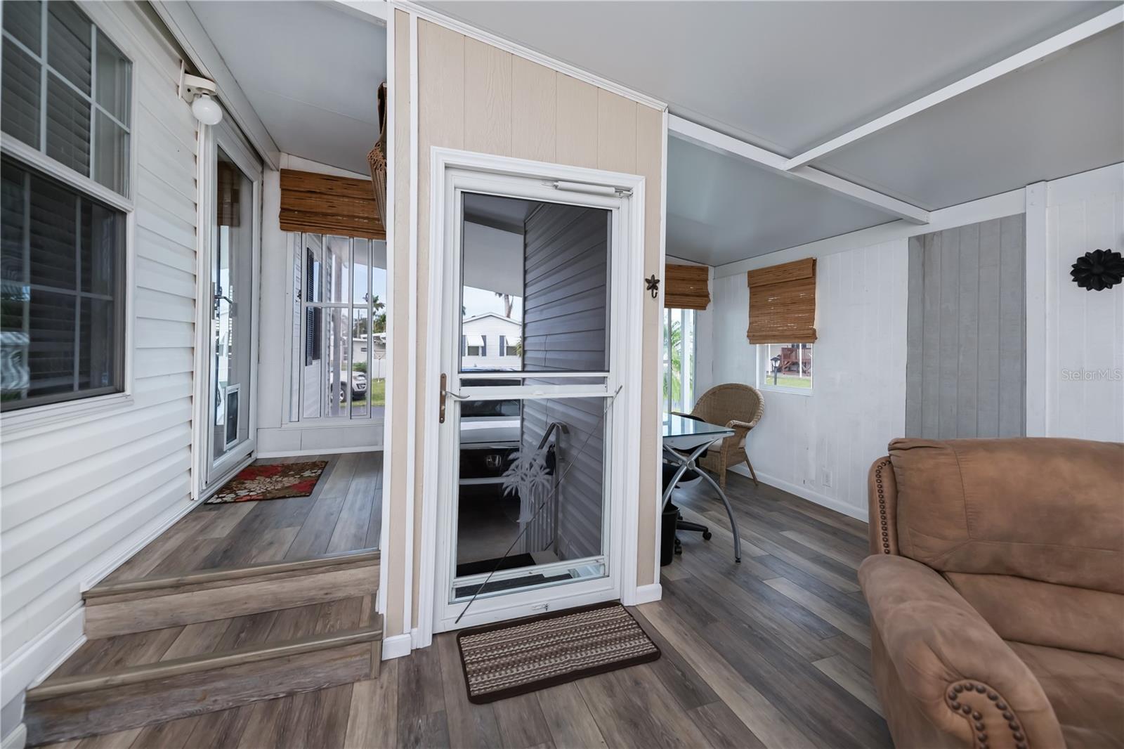 Image 13 of 74 For 25163 Marion Avenue 28