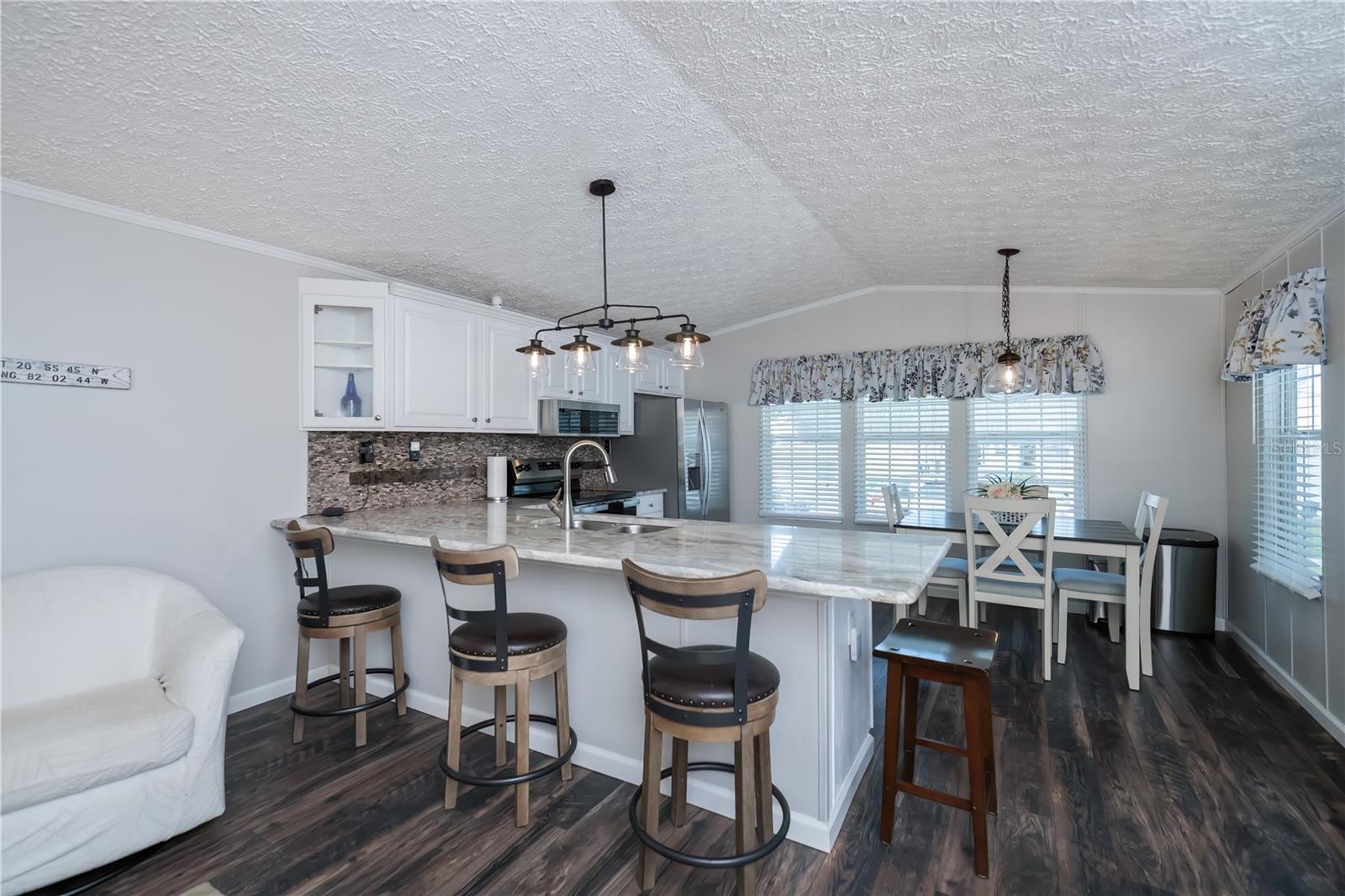 Image 21 of 74 For 25163 Marion Avenue 28