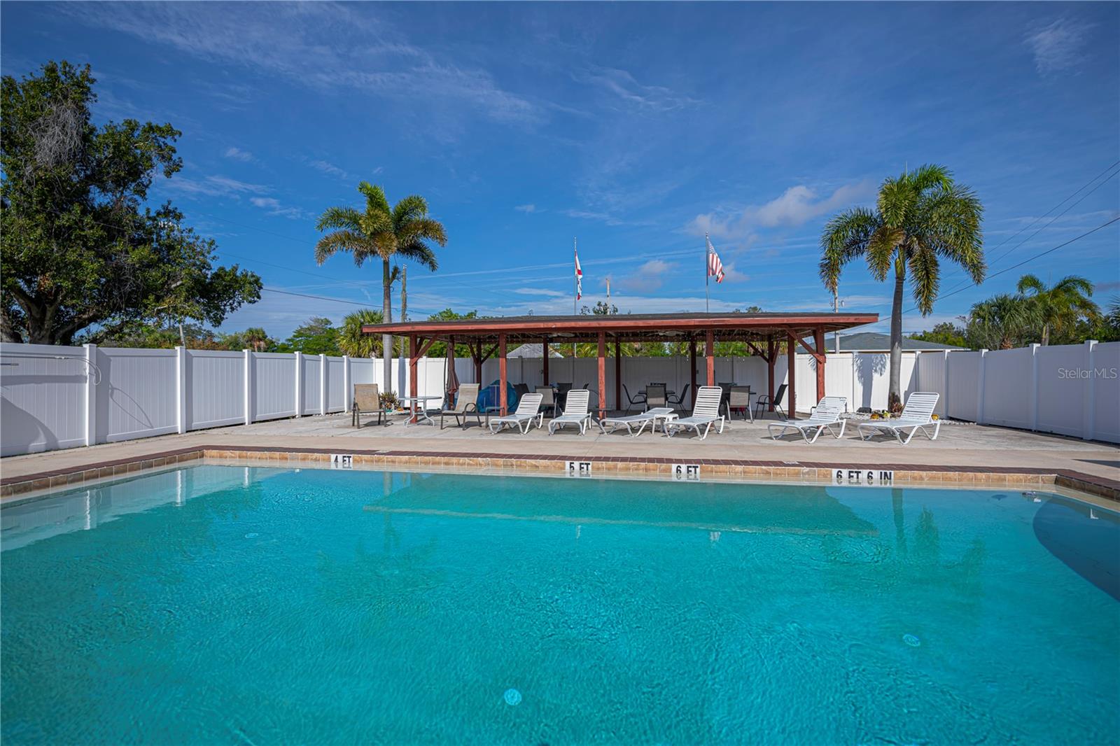 Image 3 of 74 For 25163 Marion Avenue 28