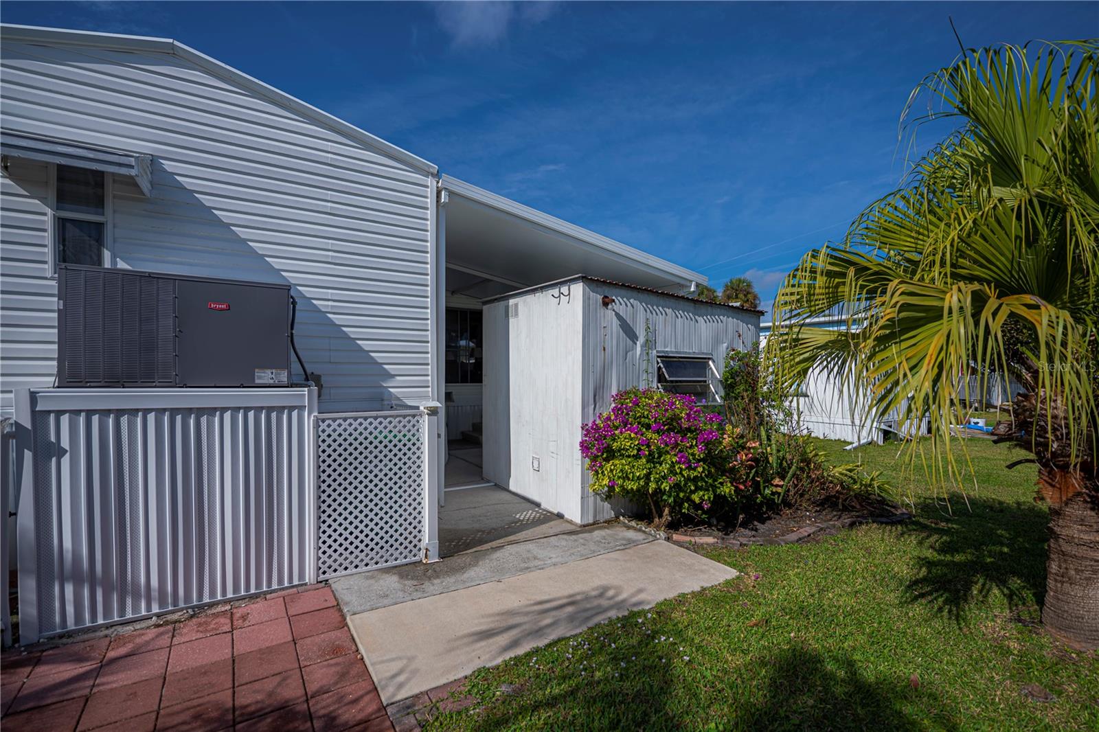 Image 48 of 74 For 25163 Marion Avenue 28