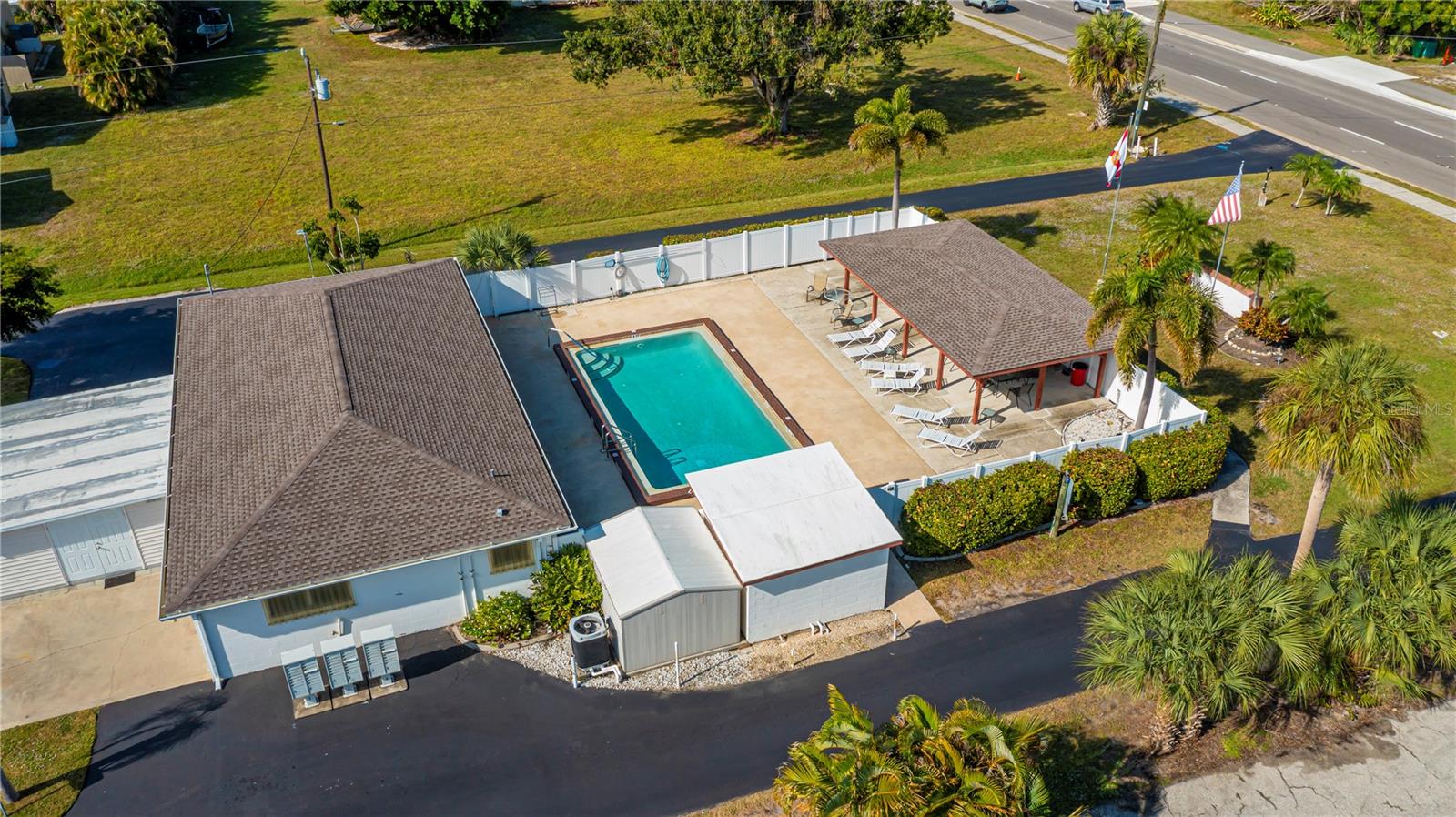 Image 54 of 74 For 25163 Marion Avenue 28