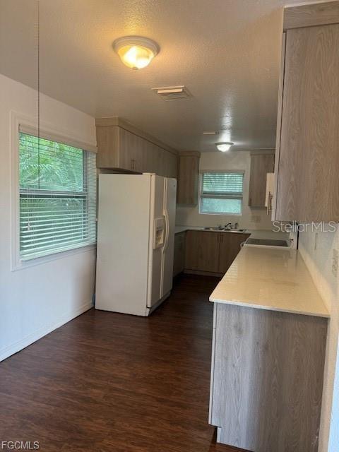 Listing photo id 4 for 3616 Pearl Street