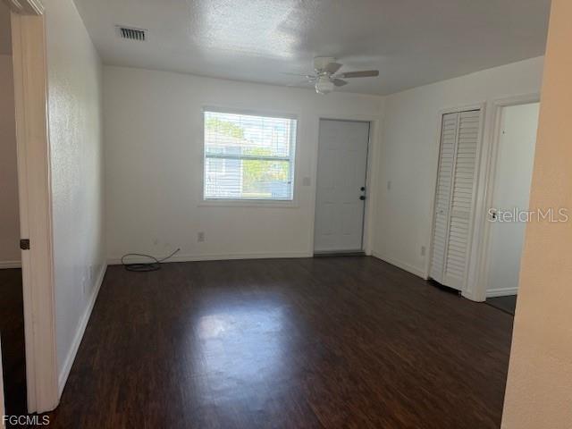 Listing photo id 7 for 3616 Pearl Street