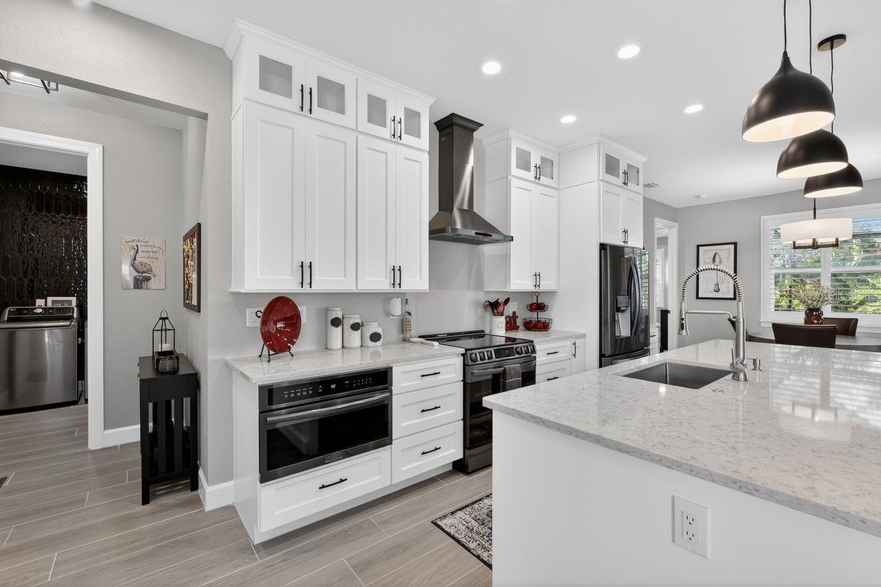 Image 11 of 61 For 16145 Galiano Court