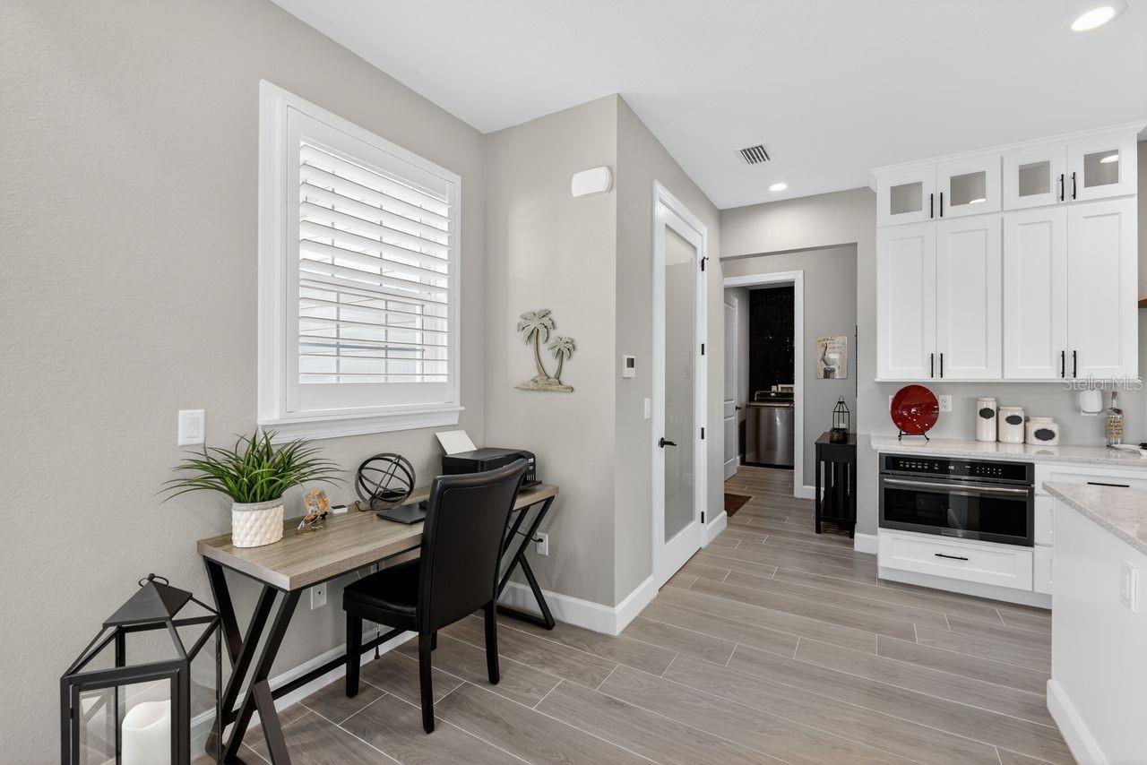 Image 20 of 61 For 16145 Galiano Court