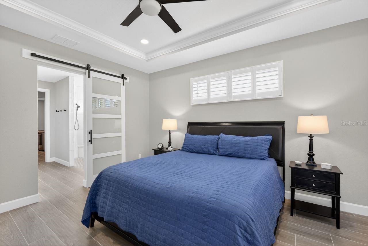 Image 24 of 61 For 16145 Galiano Court