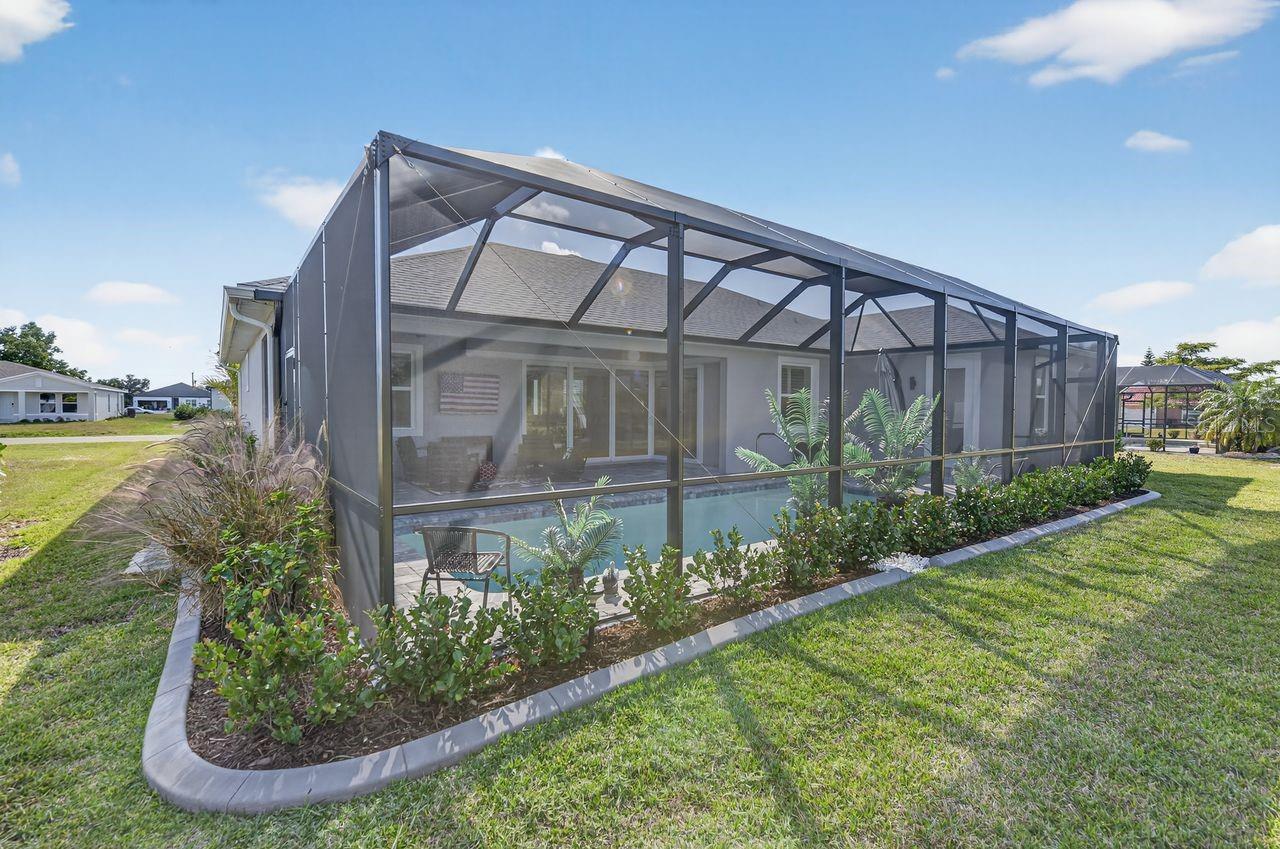 Image 44 of 61 For 16145 Galiano Court