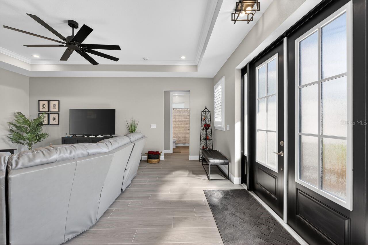 Image 5 of 61 For 16145 Galiano Court