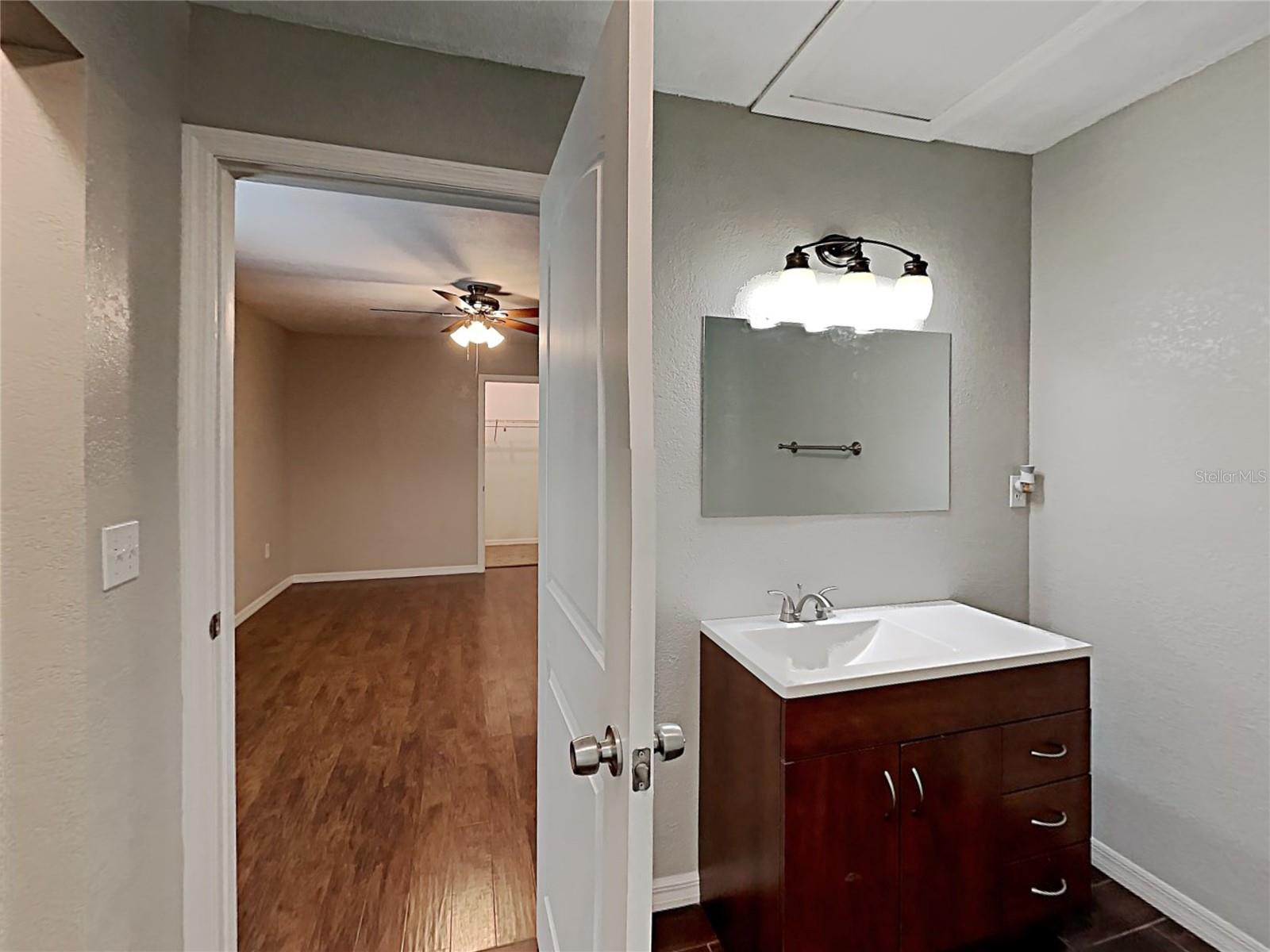 Image 15 of 20 For 8007 Hathaway Drive