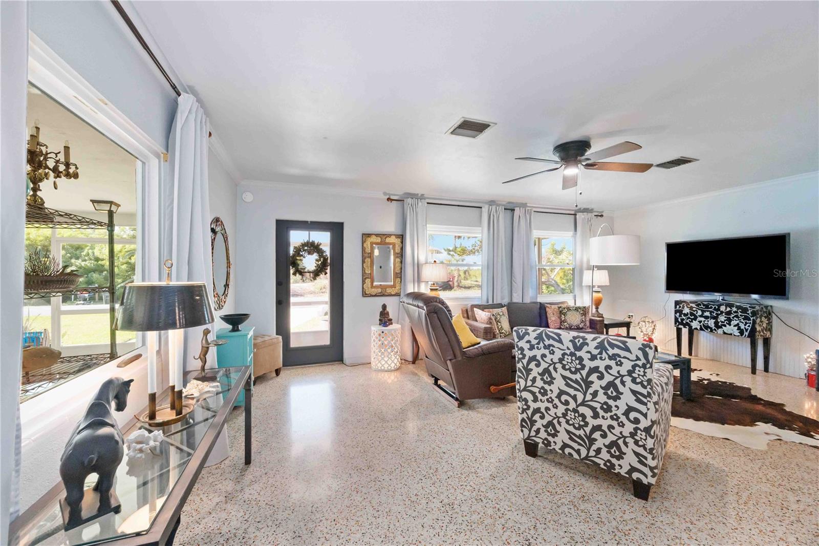 Image 14 of 56 For 4909 Lemon Bay Drive