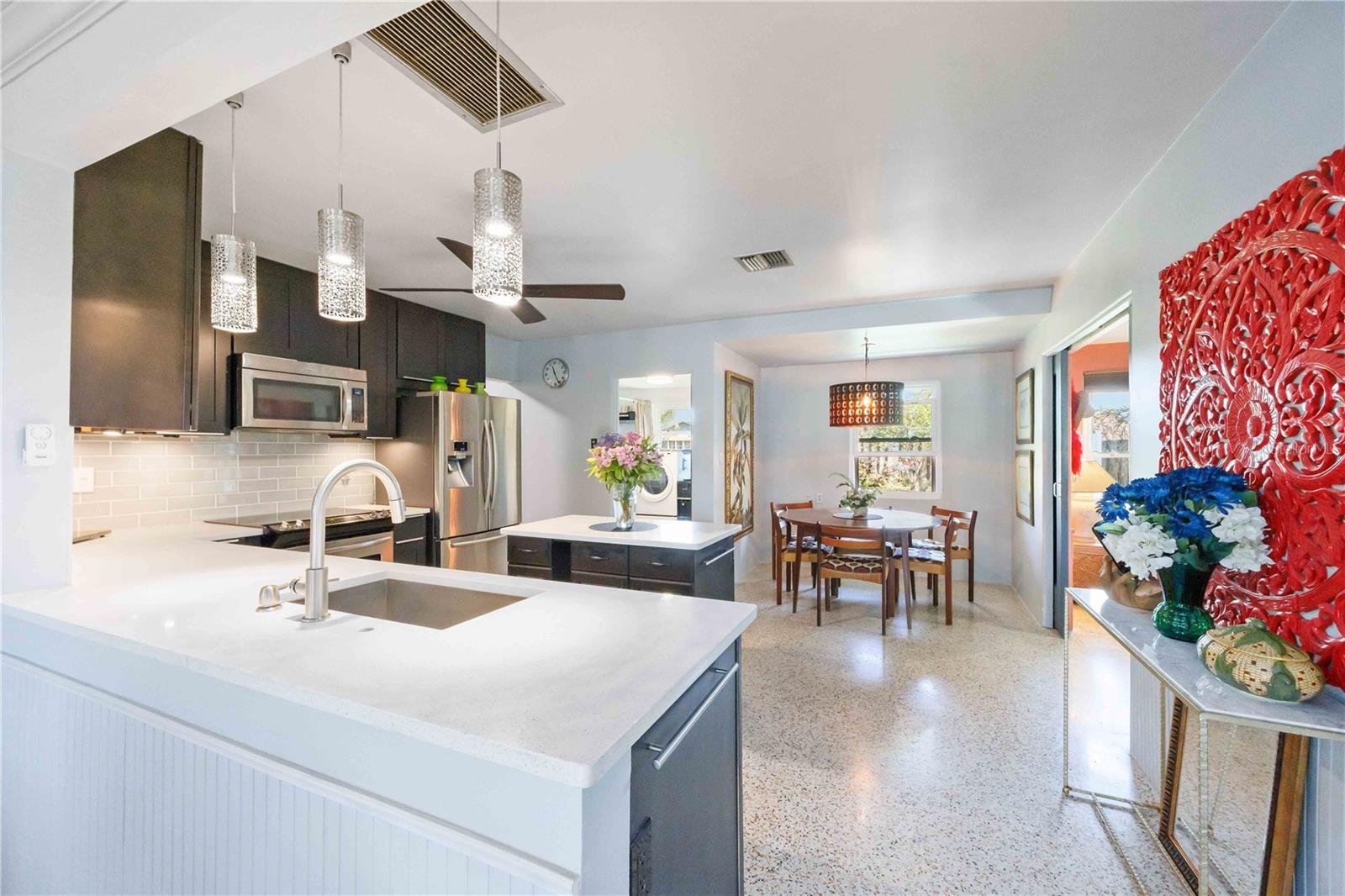 Image 15 of 56 For 4909 Lemon Bay Drive