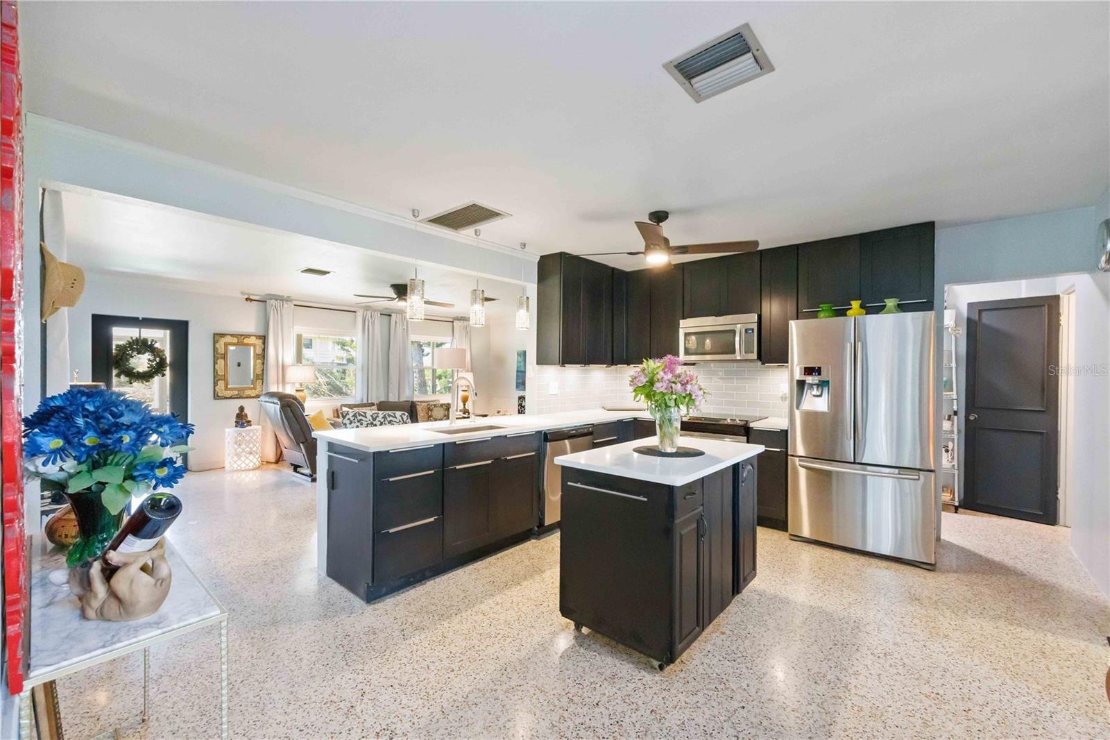 Image 16 of 56 For 4909 Lemon Bay Drive