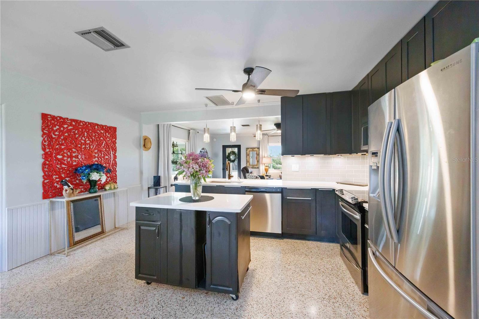 Image 17 of 56 For 4909 Lemon Bay Drive