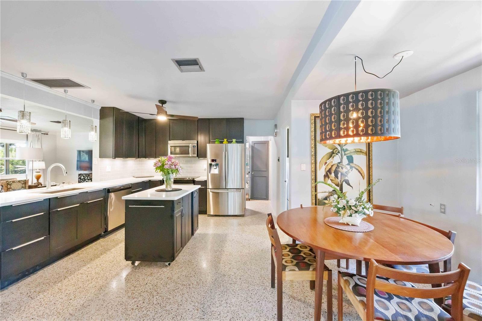 Image 19 of 56 For 4909 Lemon Bay Drive