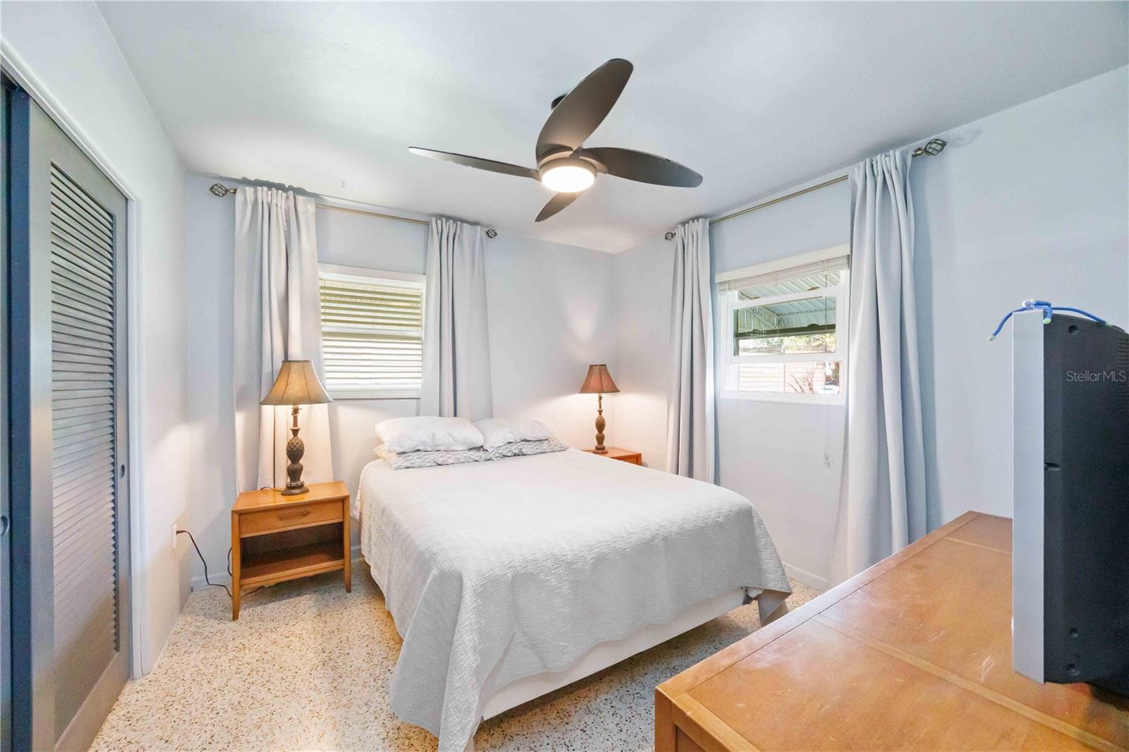 Image 33 of 56 For 4909 Lemon Bay Drive