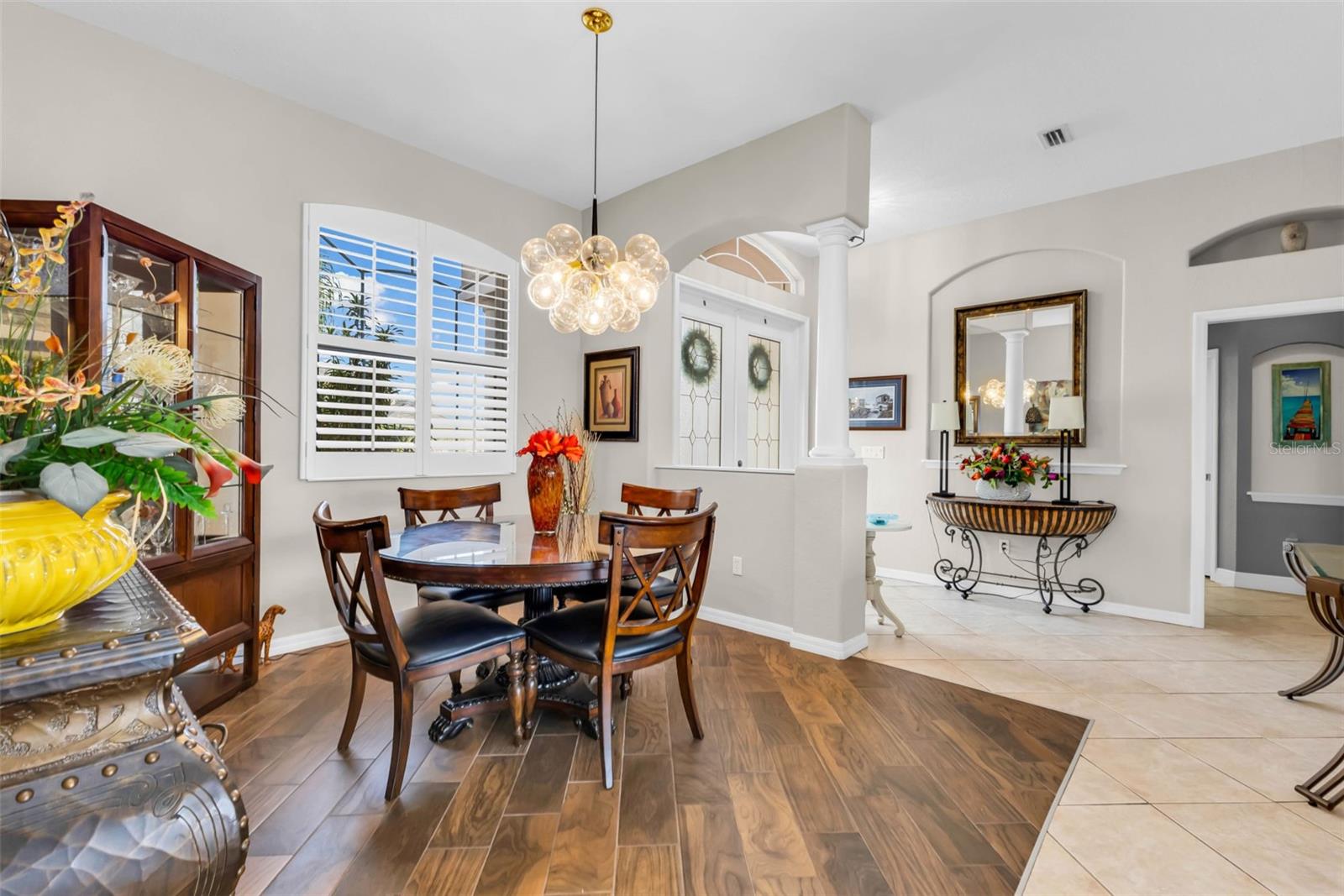 Image 8 of 38 For 1851 Coconut Palm Circle