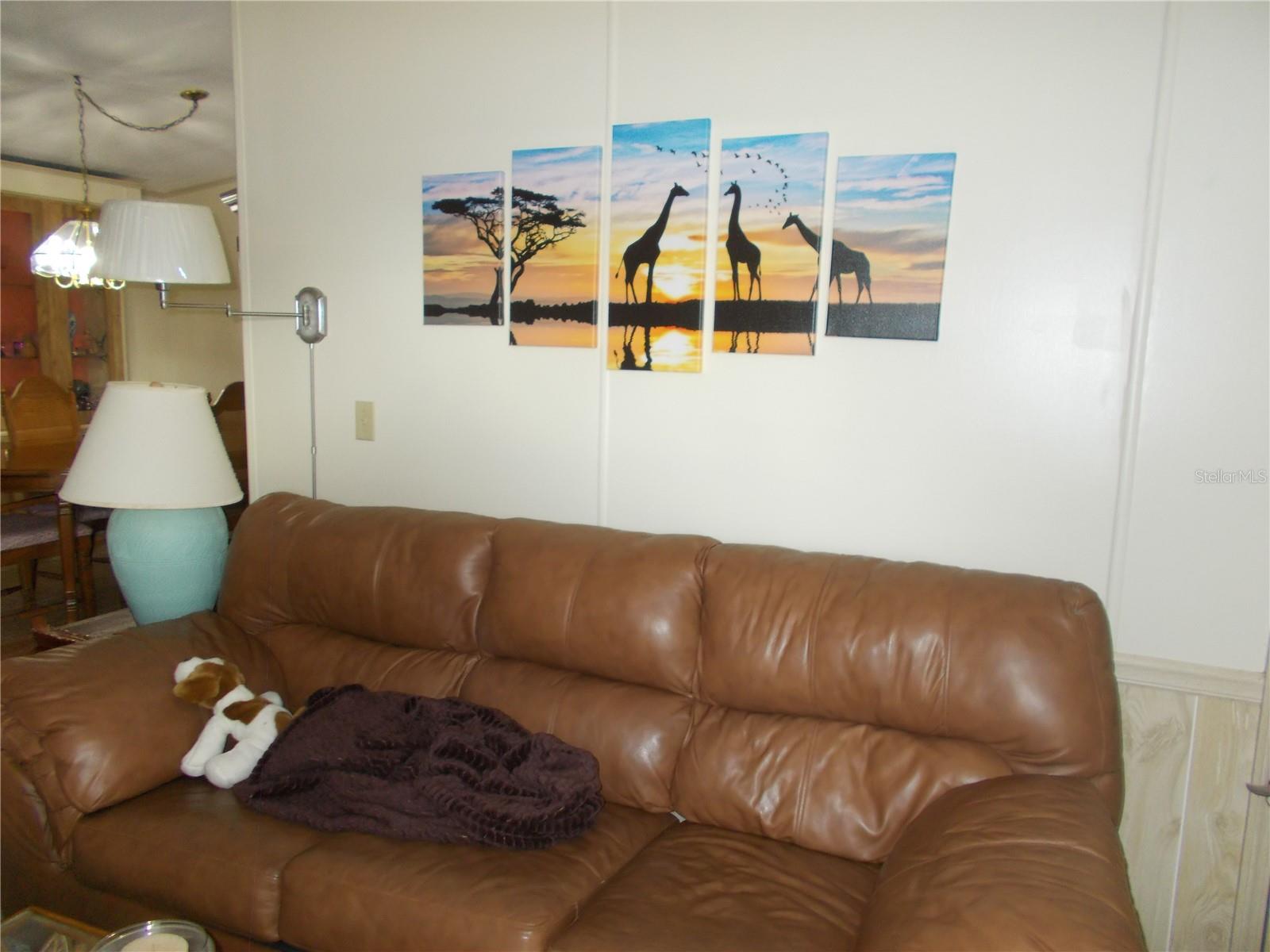 Image 11 of 66 For 6922 Apopo Court