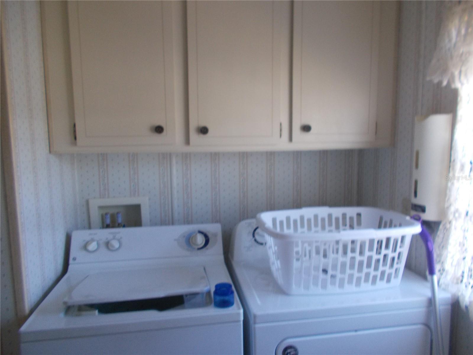 Image 14 of 66 For 6922 Apopo Court