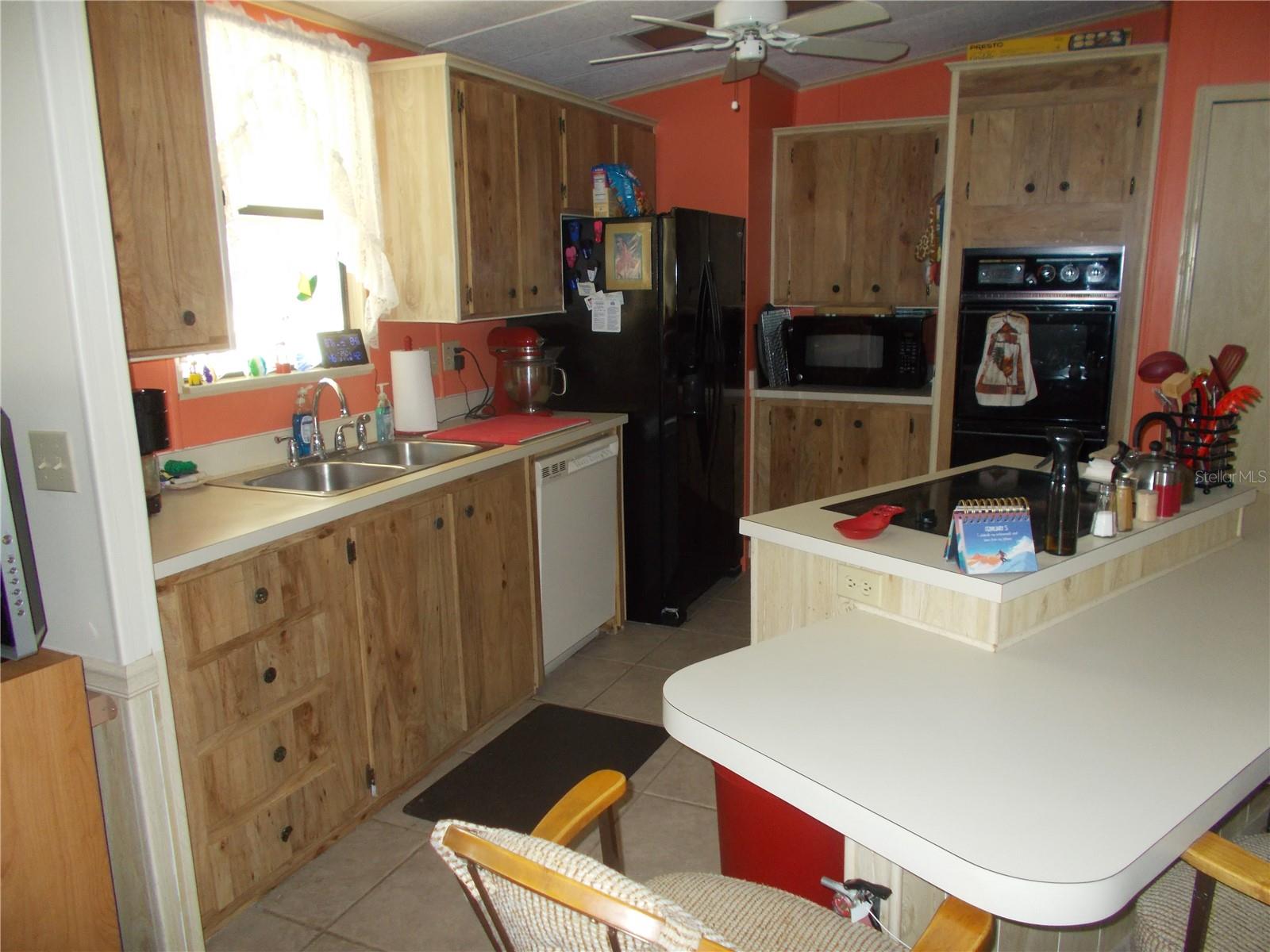 Image 4 of 66 For 6922 Apopo Court