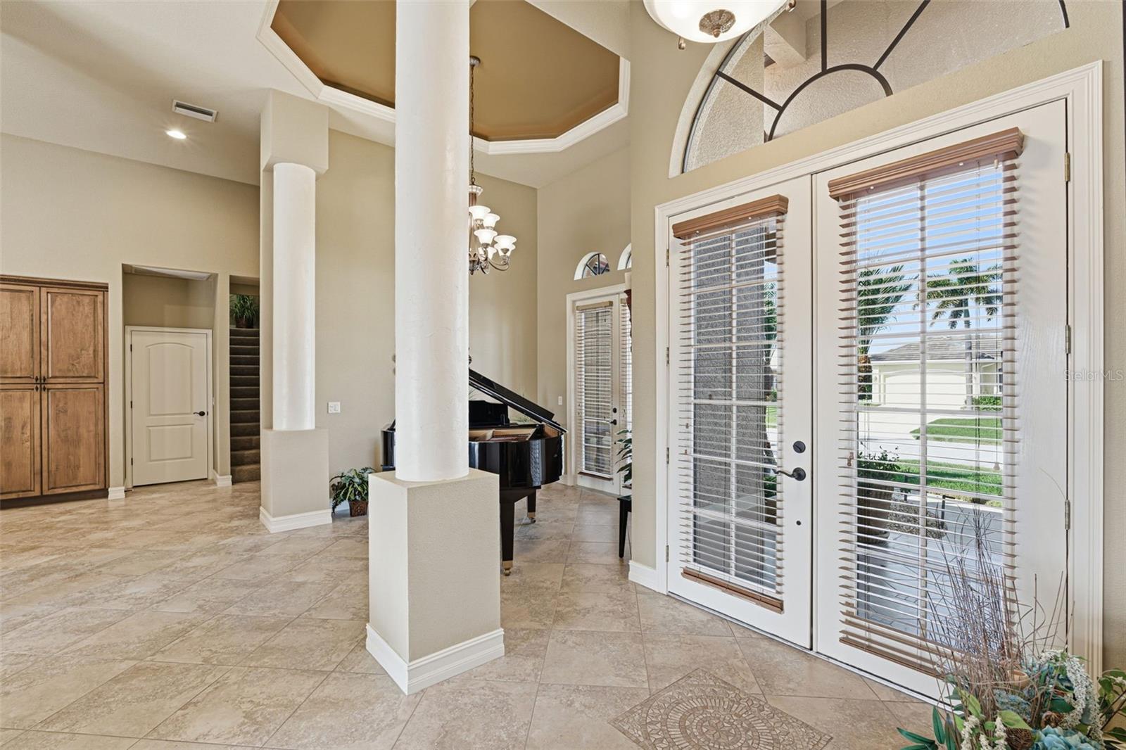 Image 18 of 95 For 1367 Grebe Drive