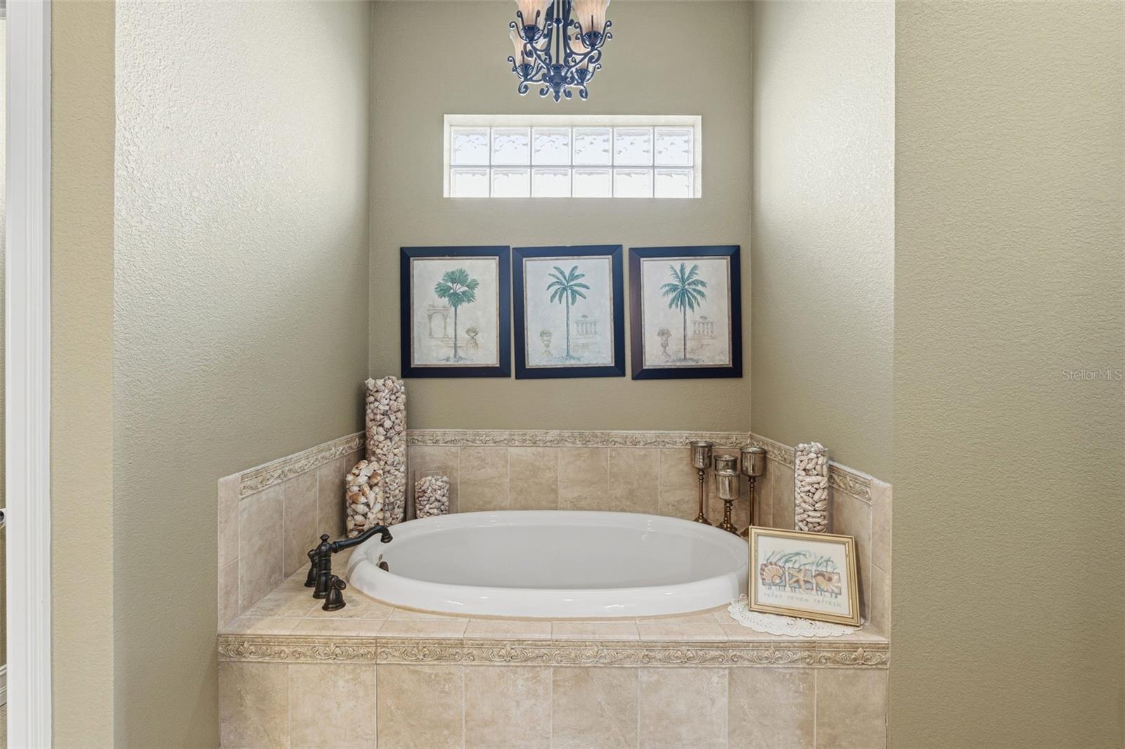 Image 53 of 95 For 1367 Grebe Drive