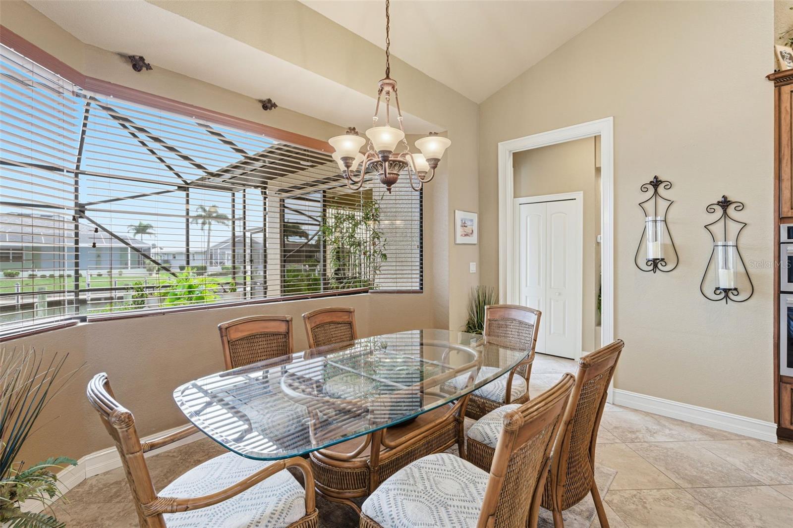 Image 71 of 95 For 1367 Grebe Drive