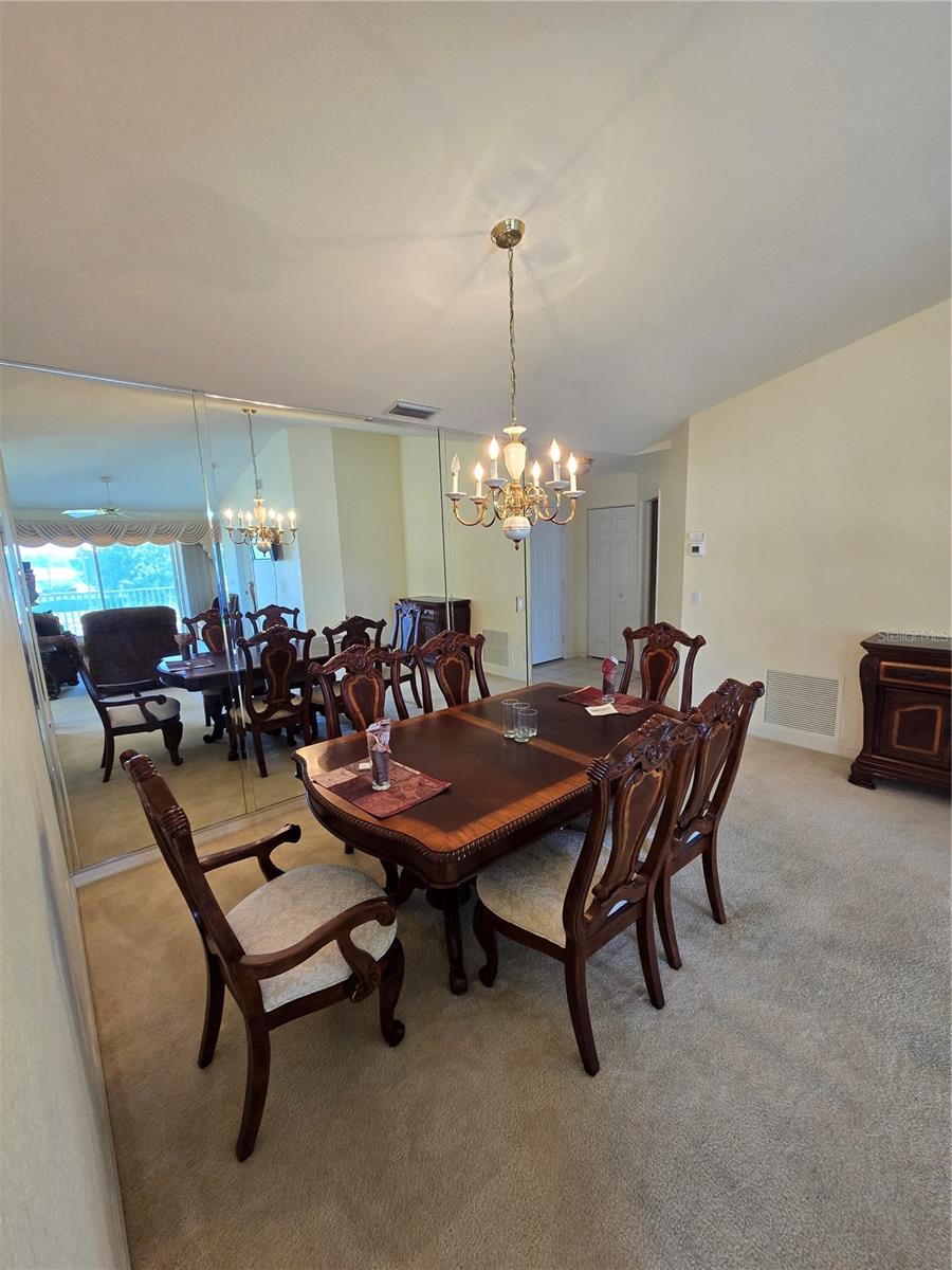 Image 14 of 62 For 5800 Sabal Trace Drive 1002