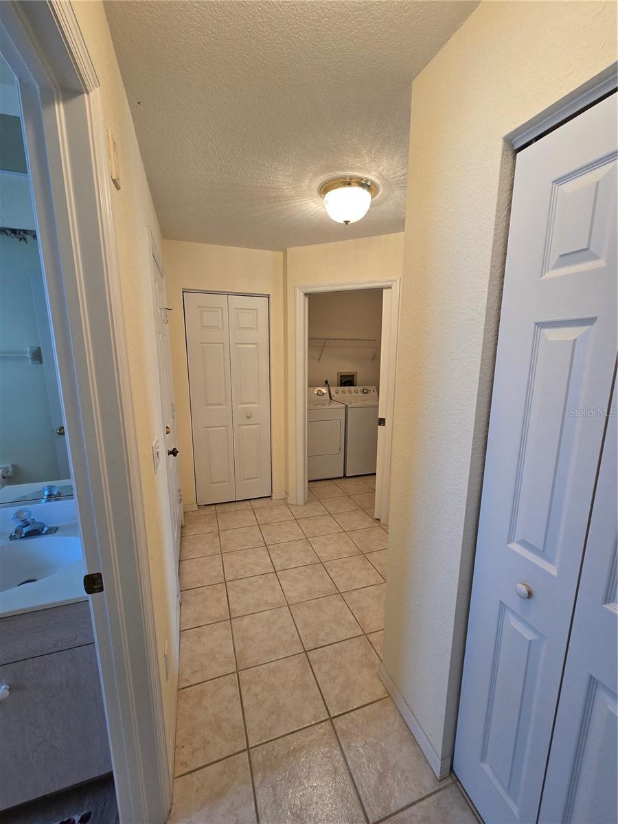 Image 8 of 62 For 5800 Sabal Trace Drive 1002