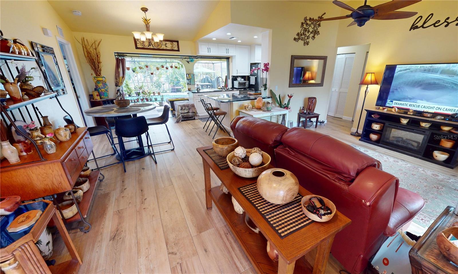 Image 6 of 32 For 4114 Collingswood Boulevard