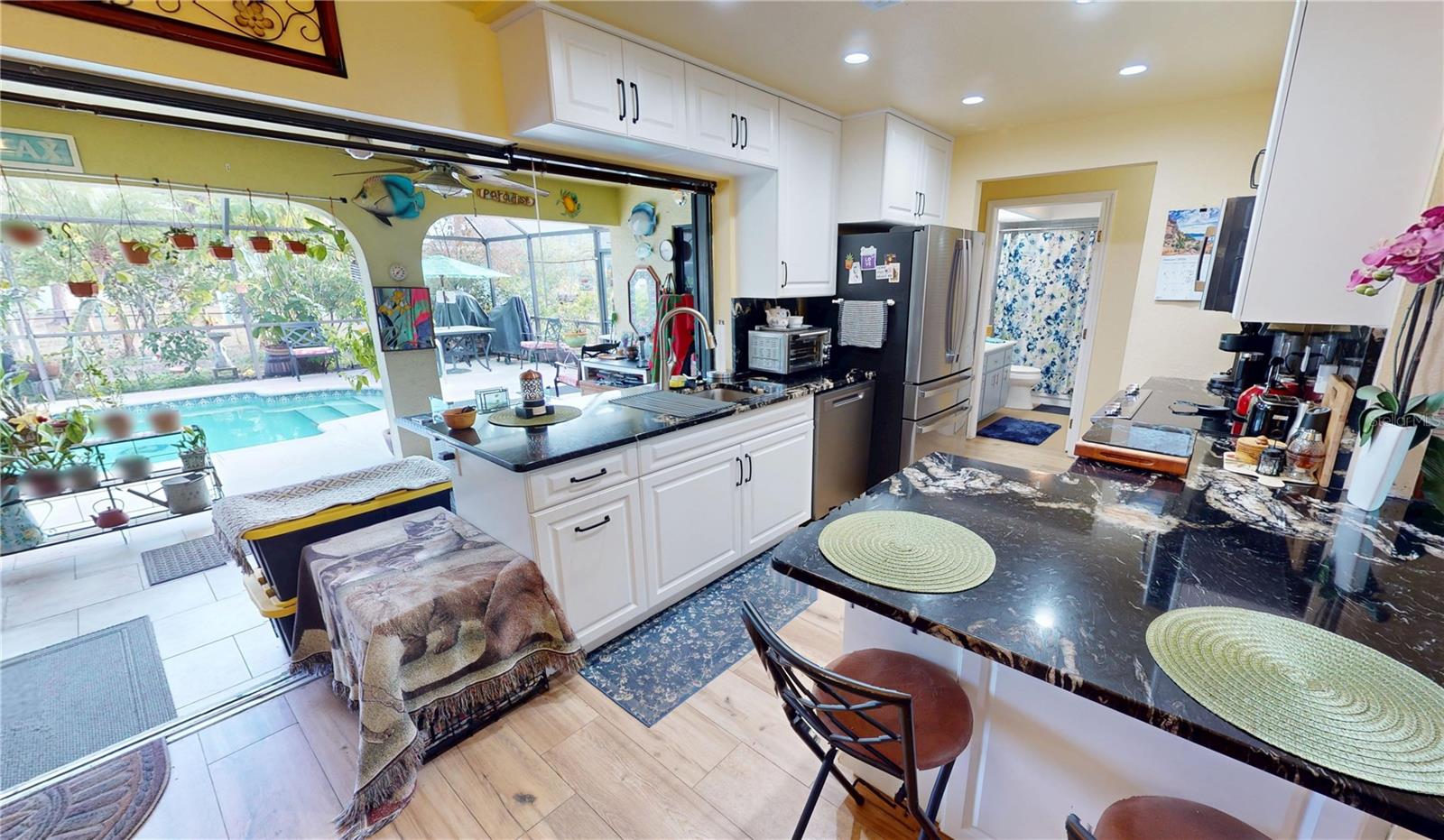 Image 9 of 32 For 4114 Collingswood Boulevard