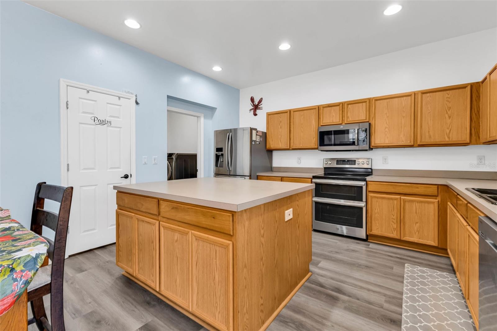 Image 15 of 49 For 25676 Prada Drive