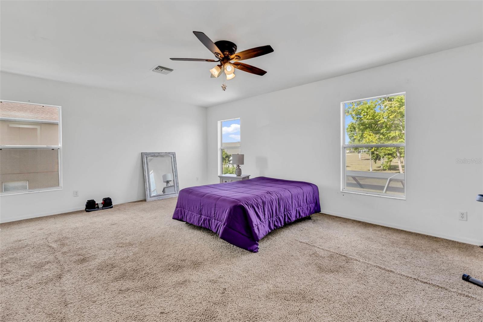 Image 21 of 49 For 25676 Prada Drive