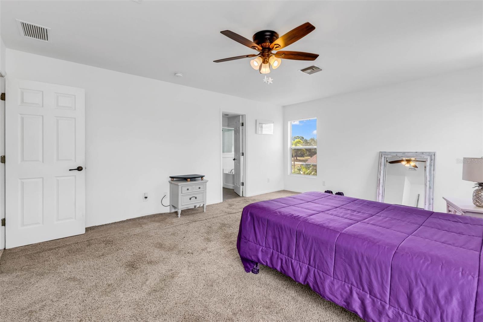 Image 22 of 49 For 25676 Prada Drive