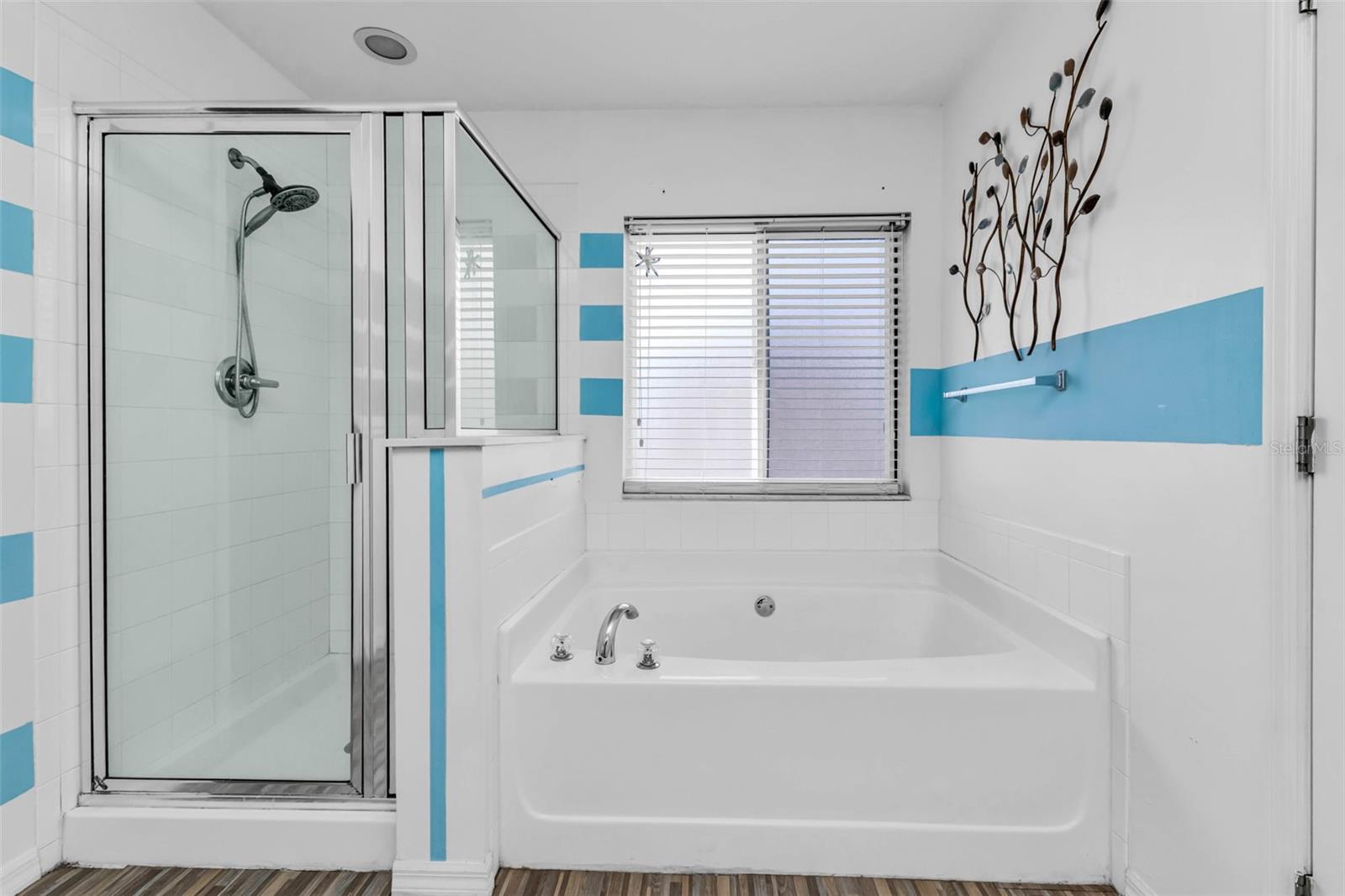 Image 26 of 49 For 25676 Prada Drive