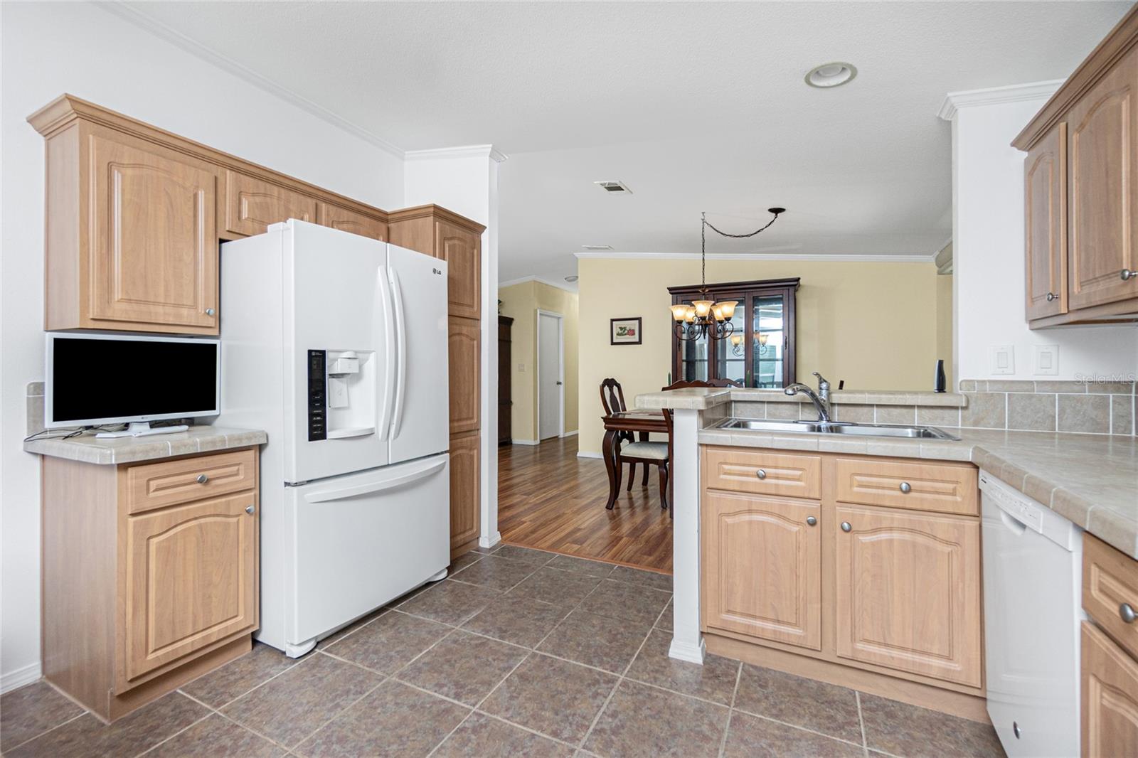 Image 17 of 55 For 21 Belcher Drive