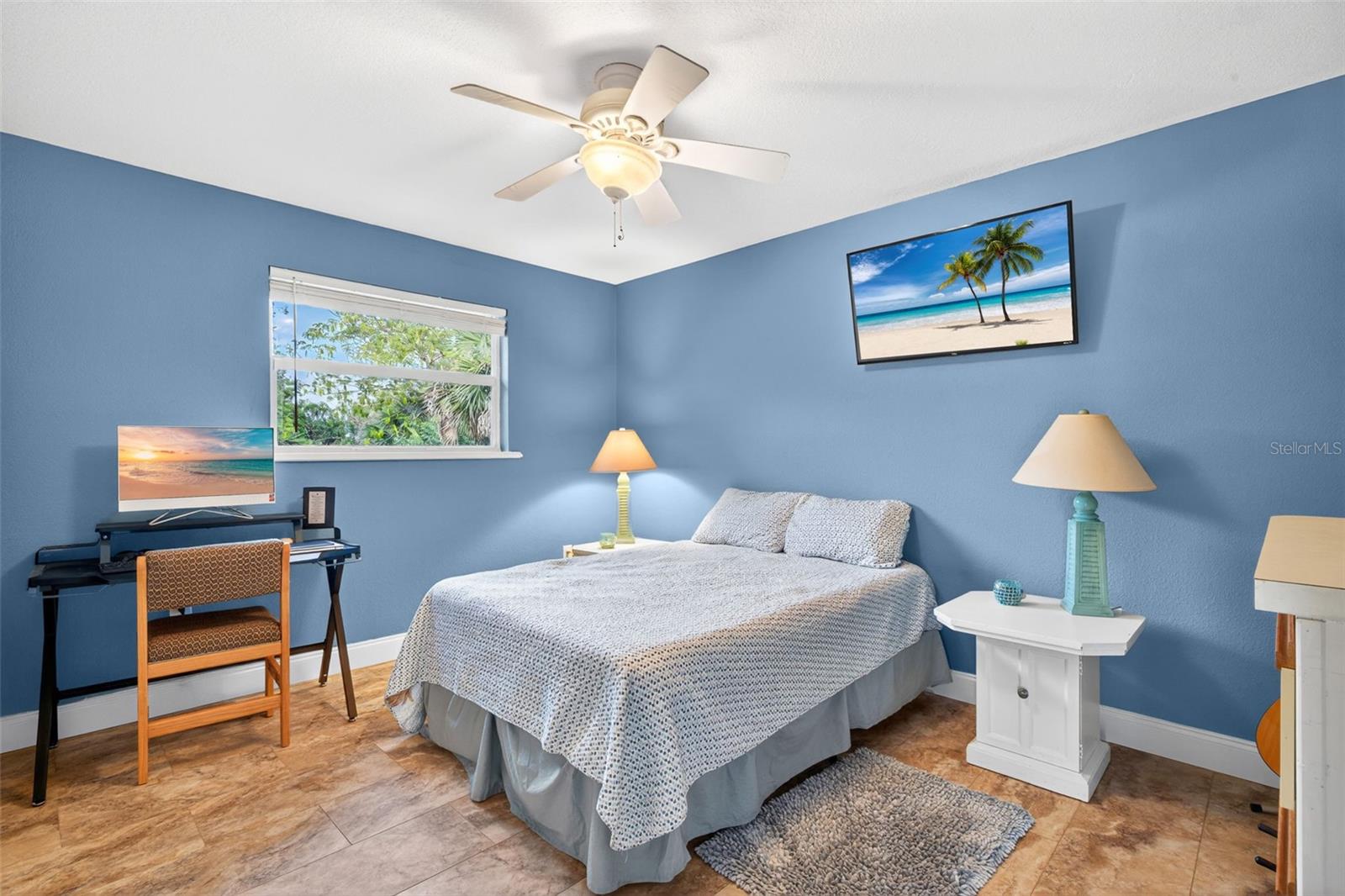 Image 16 of 30 For 119 Glenholm Avenue